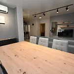 Golden-apartment Apartment *
