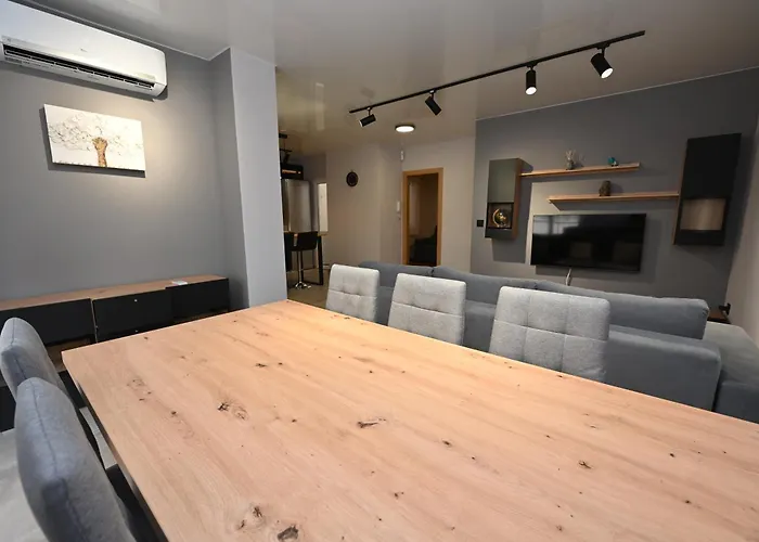 Golden-apartment Apartman *